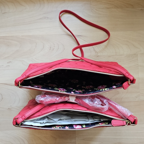 NWOT Purse Crossbody Quilted Hearts Lot of 2 - Picture 3 of 4